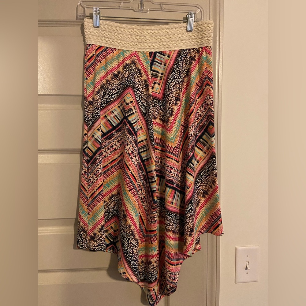 Maurice’s mid-length skirt